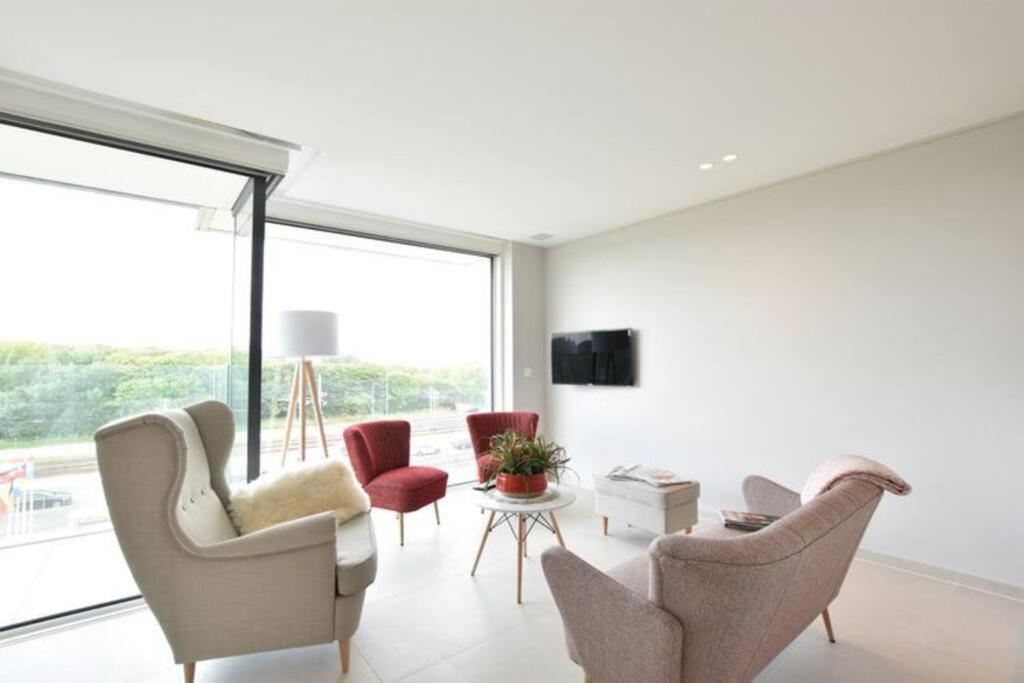 Luxe Apt In Centrum Bredene Overlooking The Dunes Exterior photo